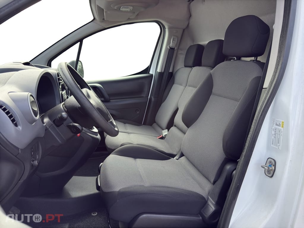 Peugeot Partner Outro