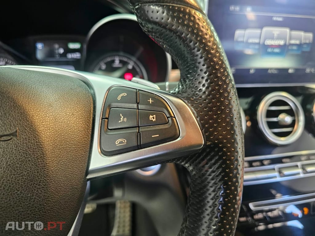 Mercedes-Benz C 300 h AMG Line
