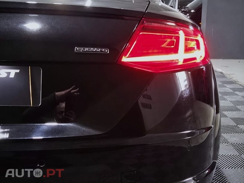 Audi TT 2.0 TFSI quattro S-line S tronic