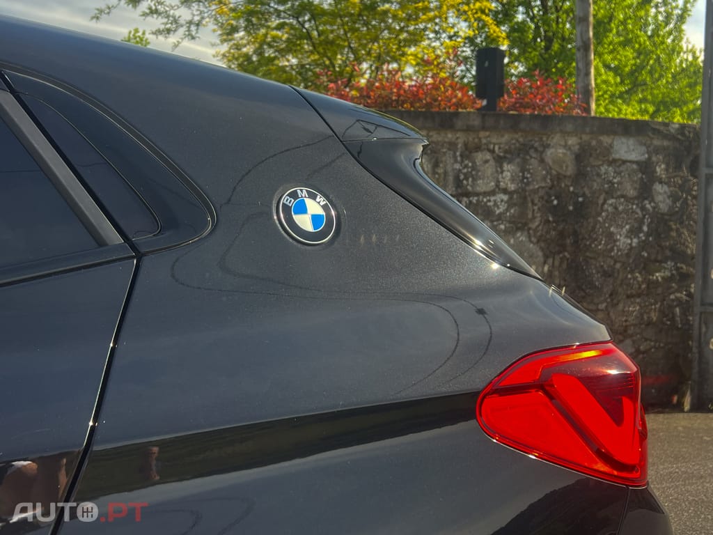 BMW X2 sDrive16d PACK M