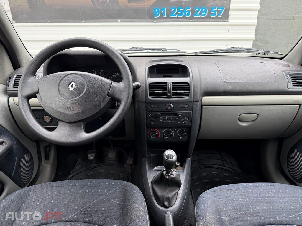Renault Clio 1.2 16V S
