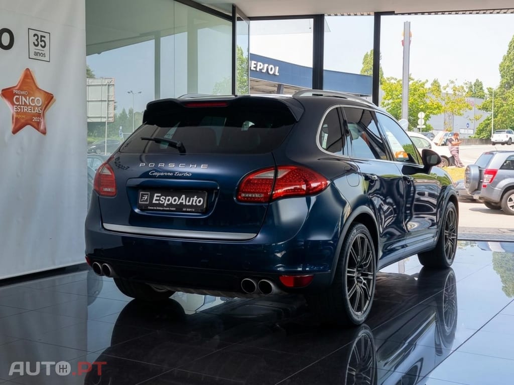 Porsche Cayenne Turbo Tiptronic S