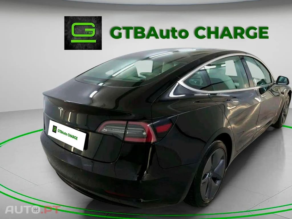 Tesla Model 3 I.V.A DEDUTÍVEL Standard RWD Plus AUTOPILOT