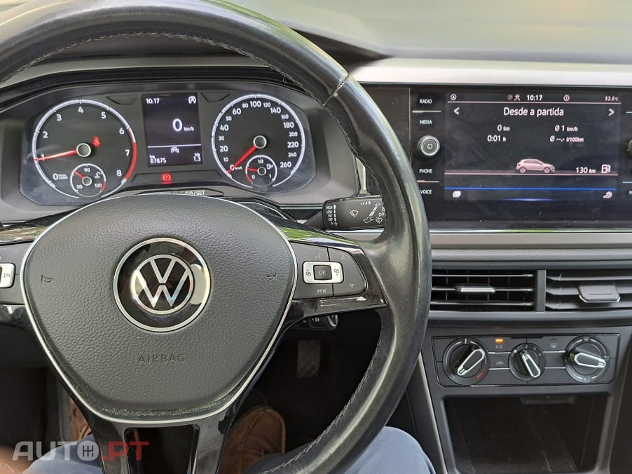 Volkswagen Polo 1.0 TSI CONFORTLINE