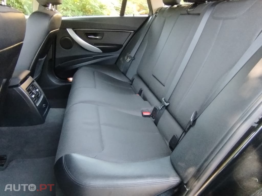 BMW 320 d Touring EfficientDynamics Line Modern