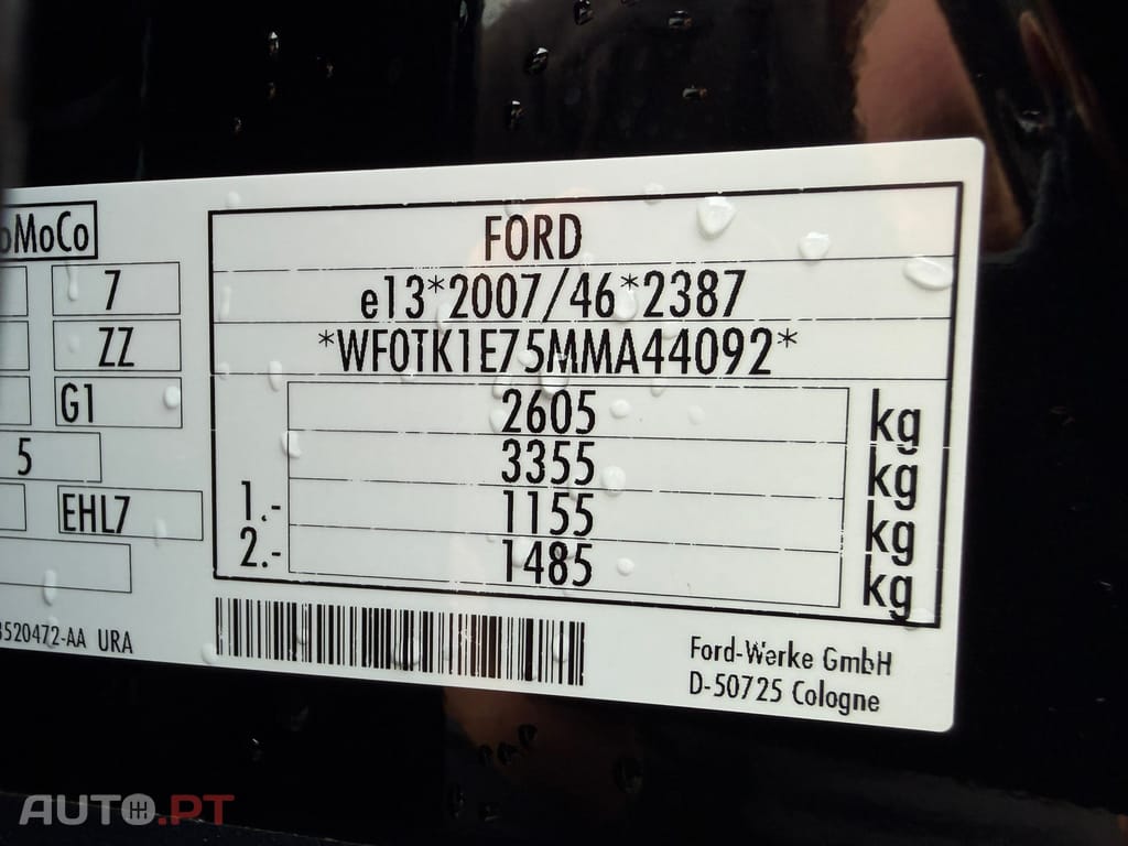 Ford Mustang Mach-E Alargada