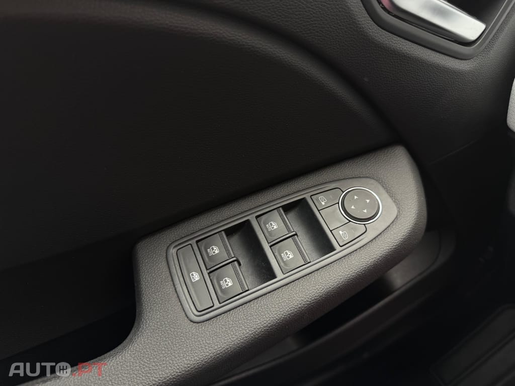 Renault Clio 1.0 TCe Intens CVT