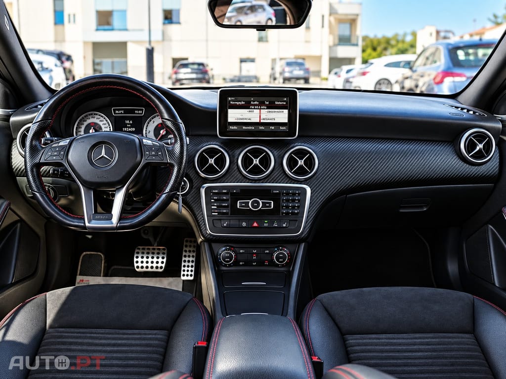 Mercedes-Benz A 200 AMG LINE