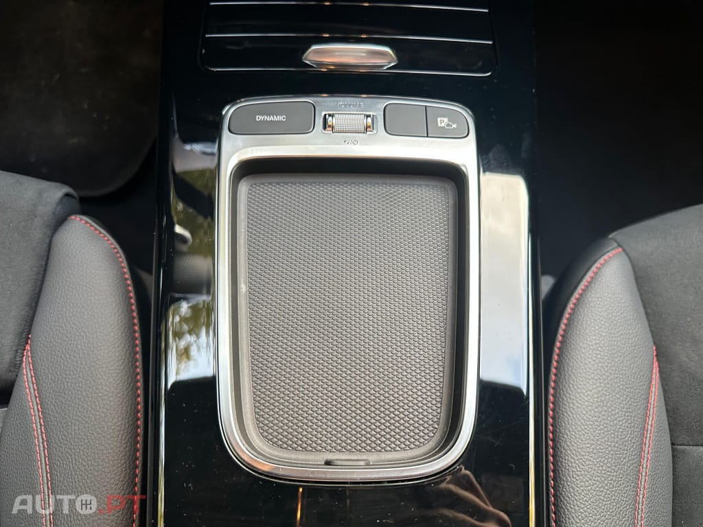 Mercedes-Benz CLA 250 e AMG Line