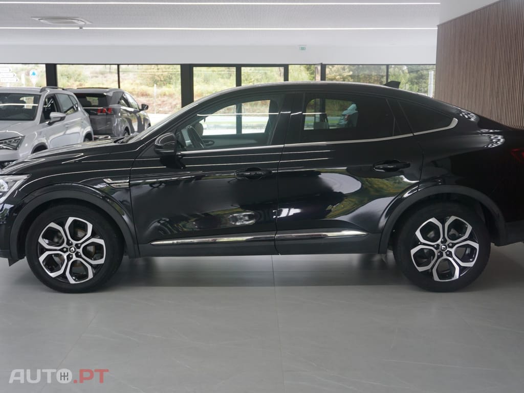 Renault Arkana 1.6 E-Tech Intens