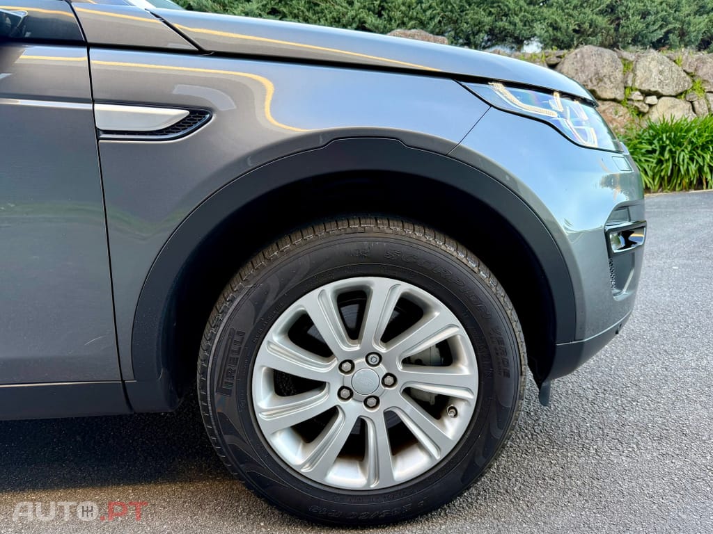 Land Rover Discovery Sport 2.0 TD4 HSE 7L Auto