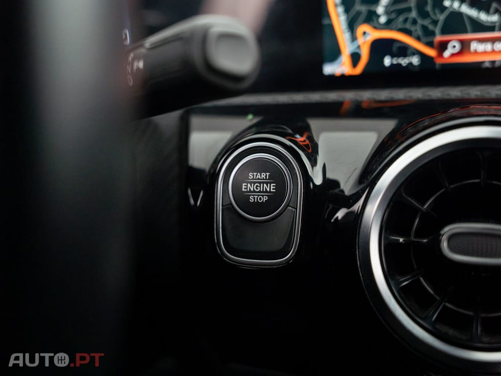 Mercedes-Benz A 250 e Style Plus