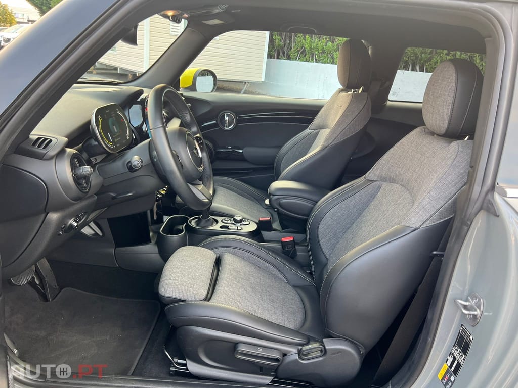 MINI Cooper SE