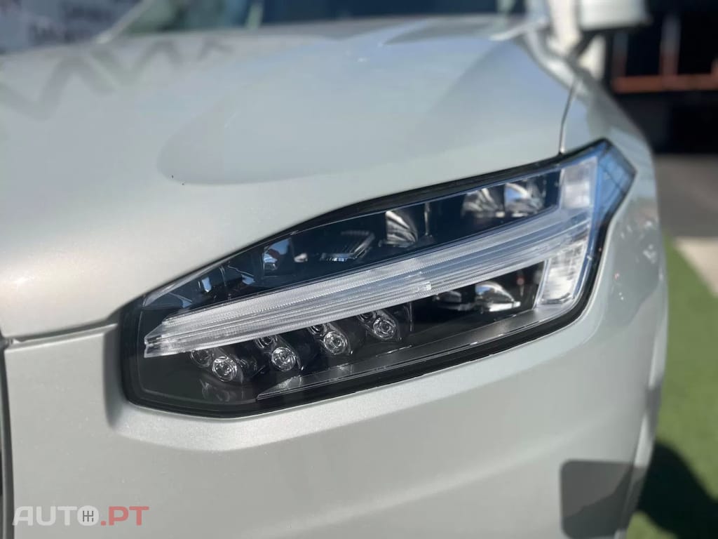 Volvo XC90 2.0 T8 PHEV Inscription Expression AWD