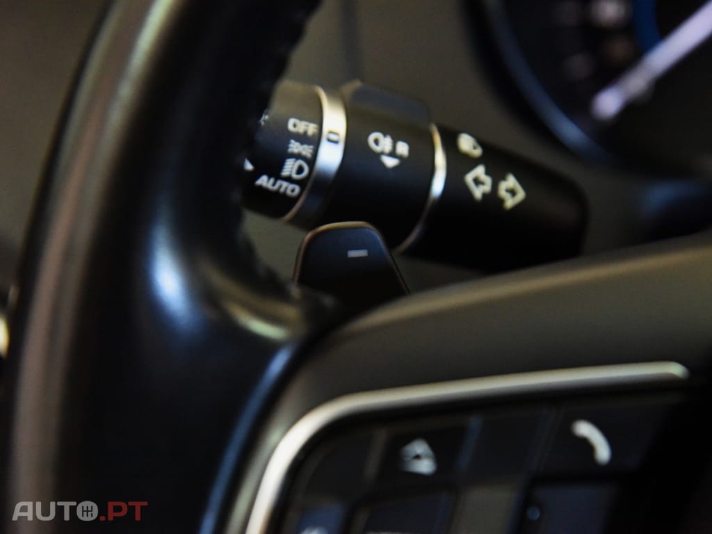 Jaguar XE 2.0 D Portfolio Aut.