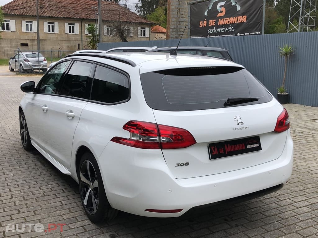 Peugeot 308 1.6 BlueHDi Active J17