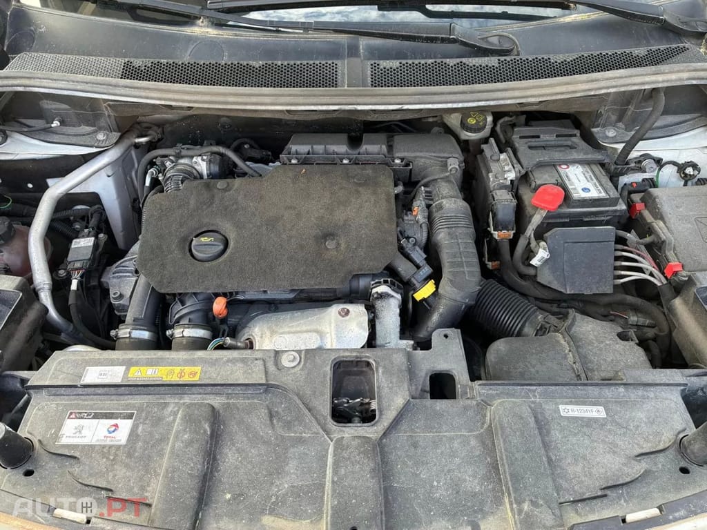 Peugeot 5008 1.5 BlueHDi Allure