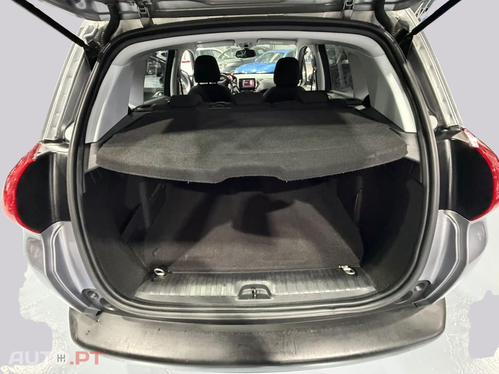 Peugeot 2008 1.2 Business