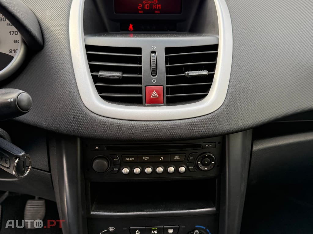 Peugeot 207 1.4 HDi Premium