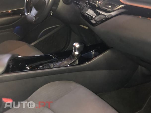 Toyota C-HR 1.8 HSD Comfort+P.Style