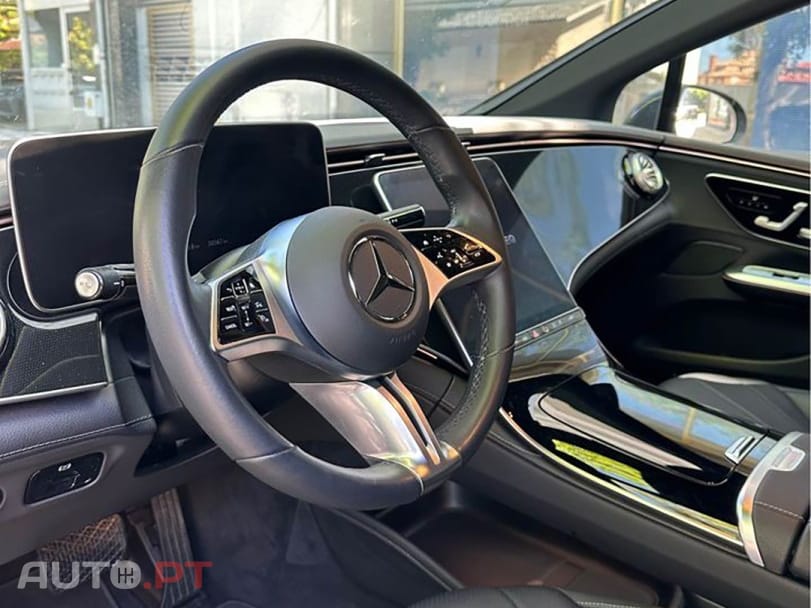 Mercedes-Benz EQE 350