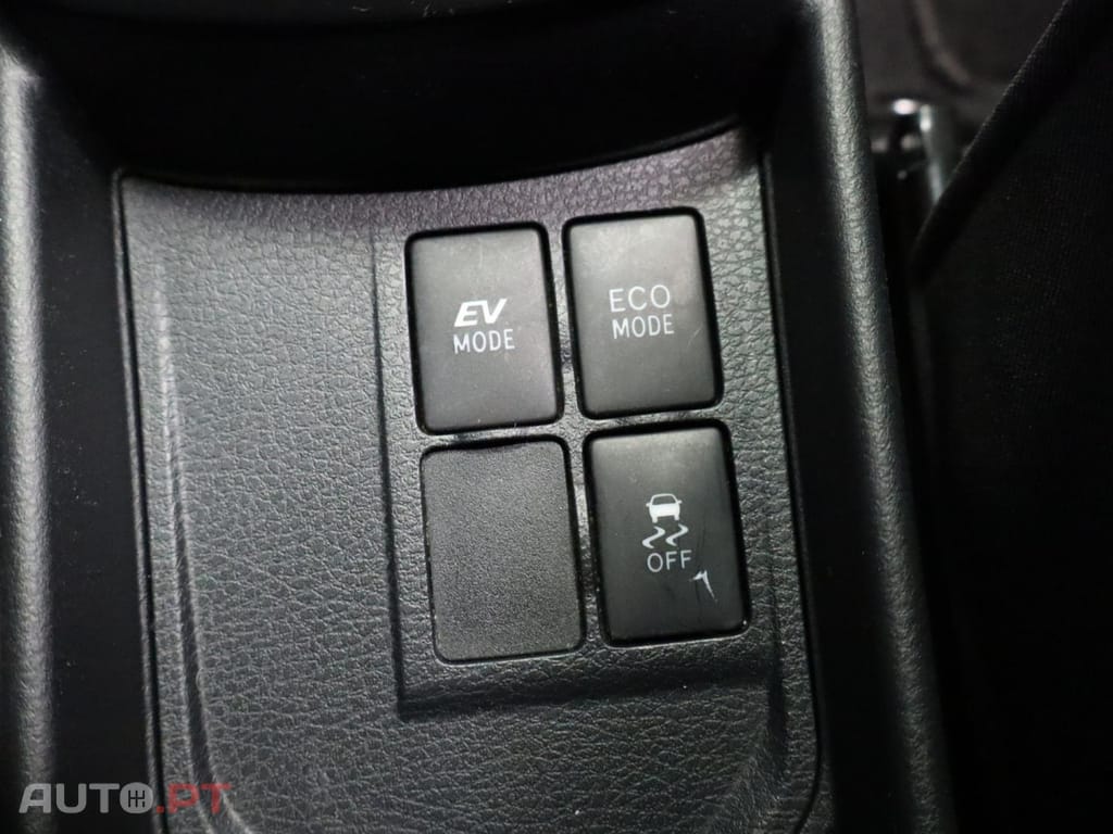 Toyota Yaris 1.5 Híbrido Comfort