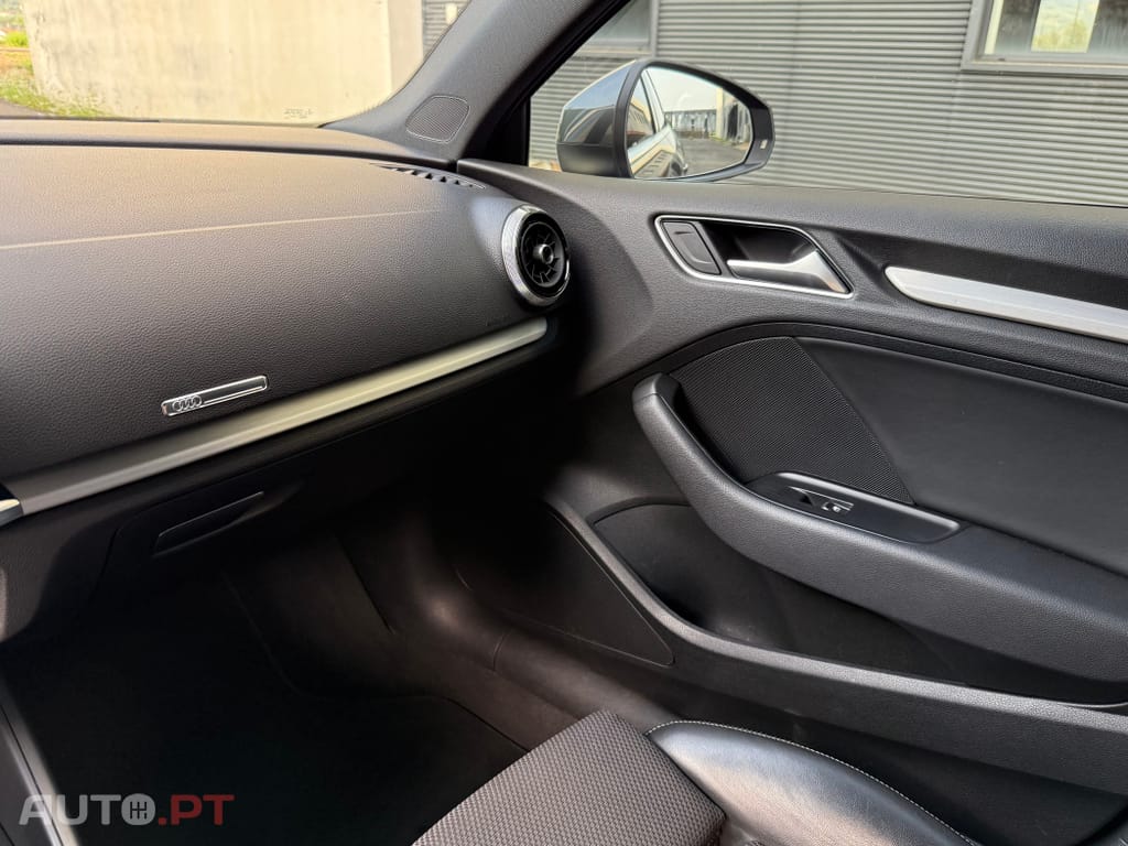 Audi A3 1.6 TDI S-line S tronic