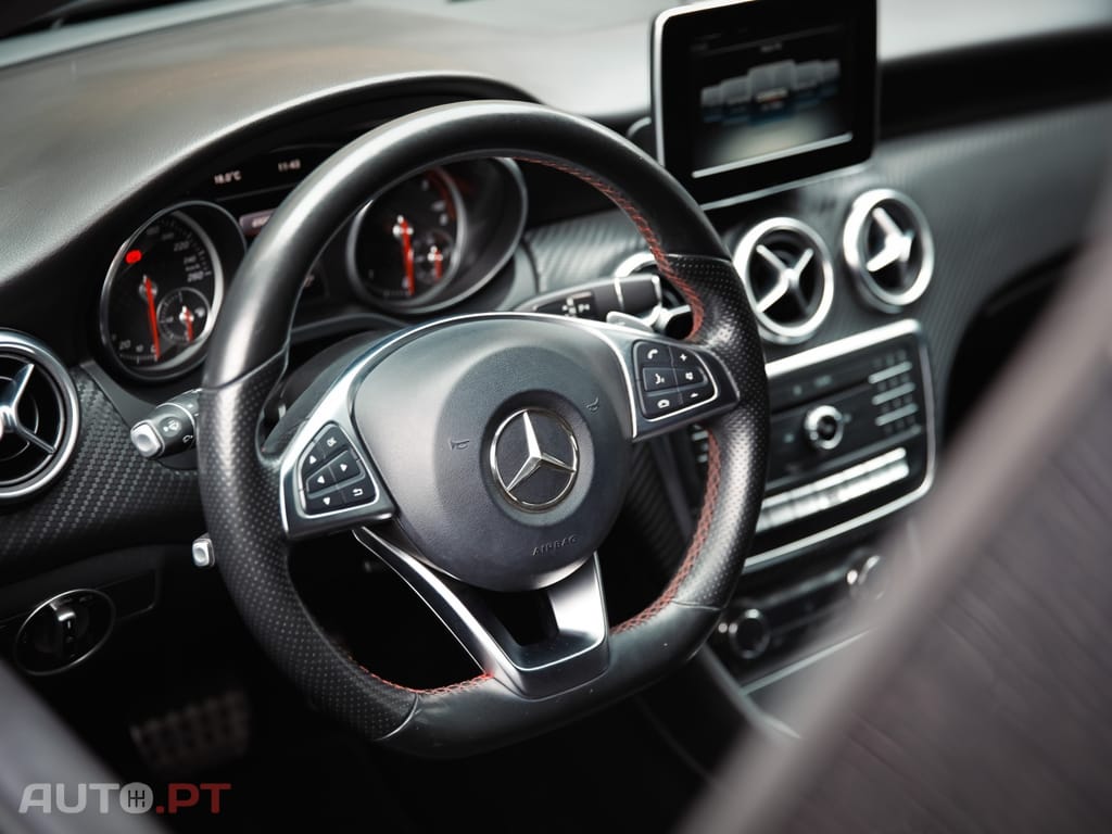 Mercedes-Benz A 180 d 7G-DCT AMG Line