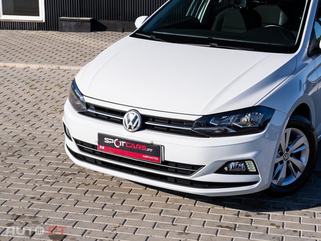 Volkswagen Polo 1.0 Confortline