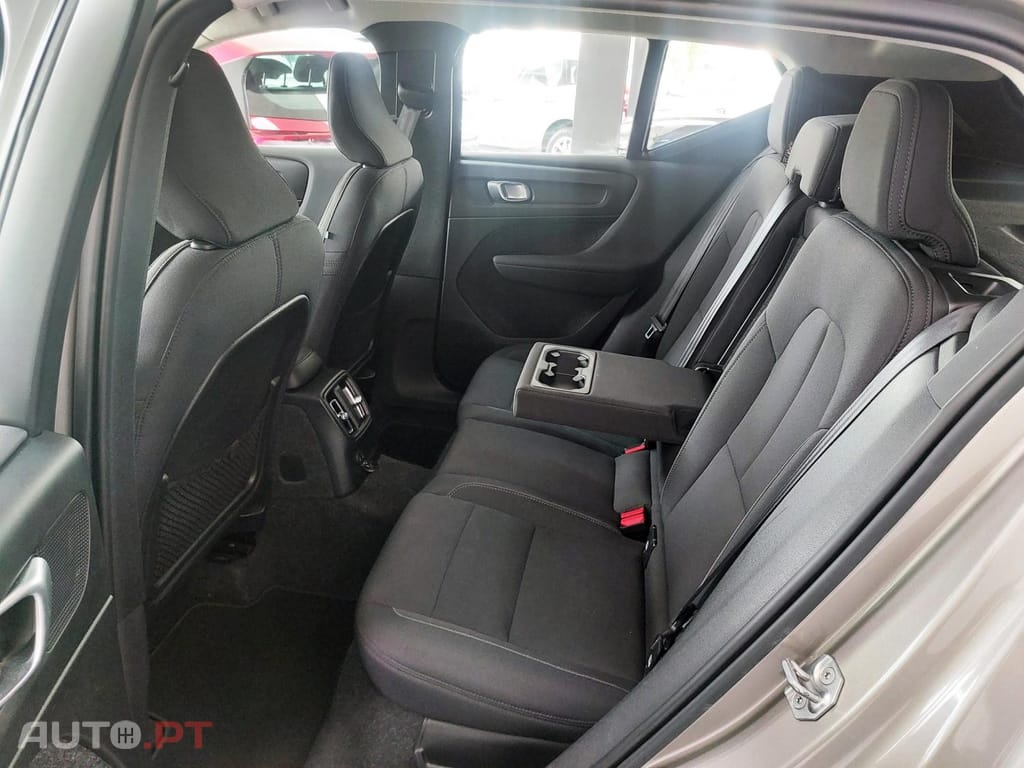 Volvo XC40 1.5 T4 PHEV Inscription Expression