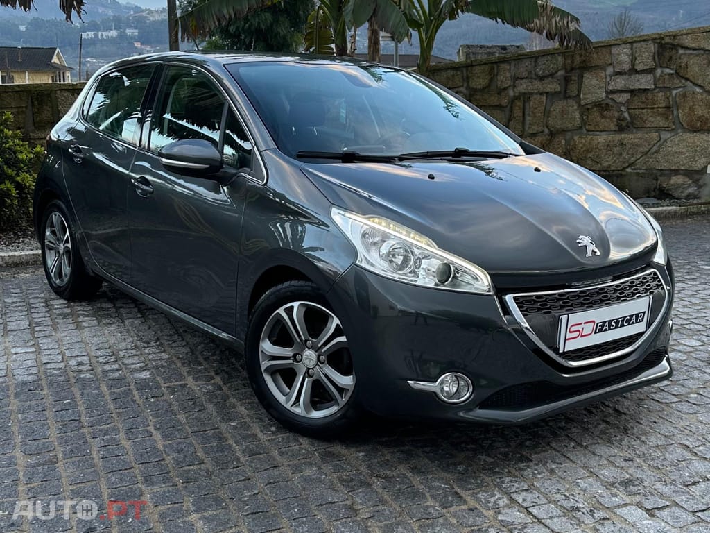 Peugeot 208 1.4 HDI