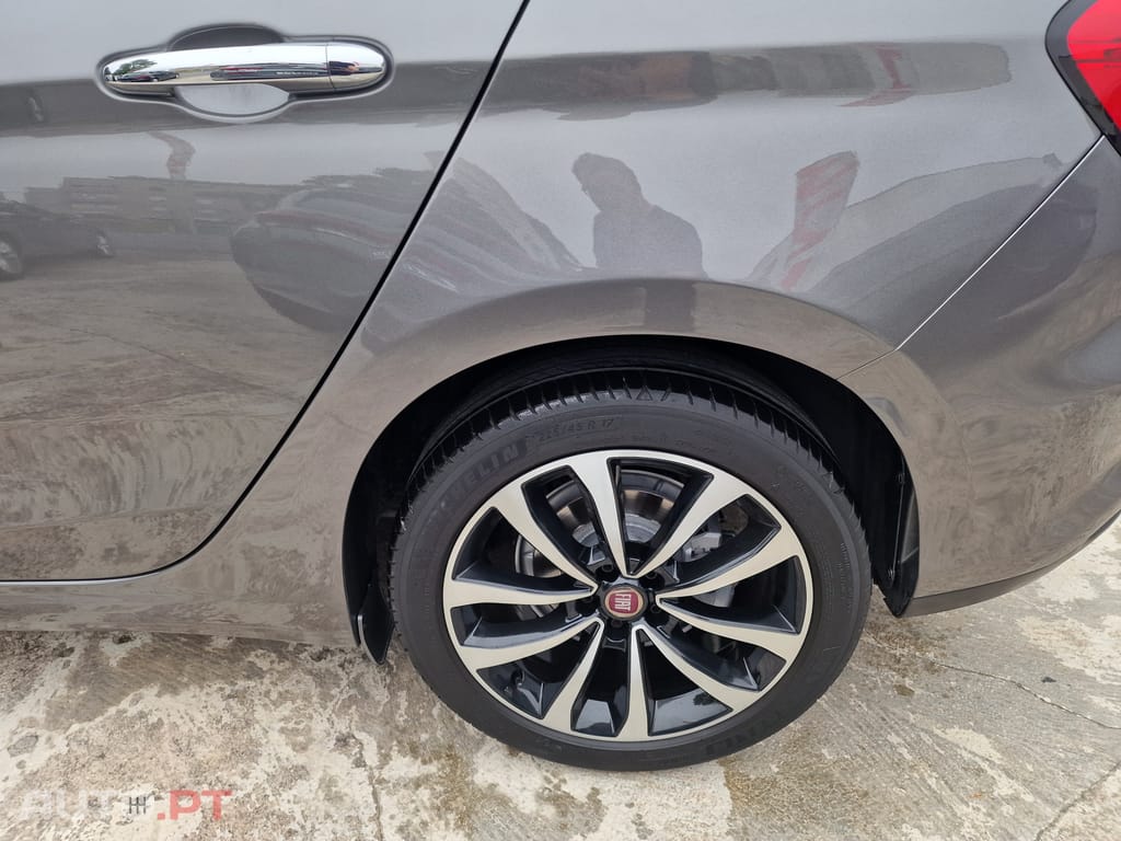 Fiat Tipo 1.3MJet Lounge Tech J17