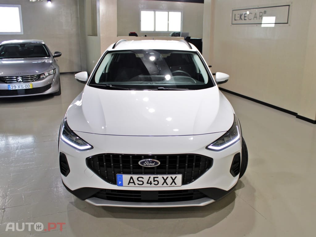 Ford Focus 1.0 EcoBoost MHEV Active X