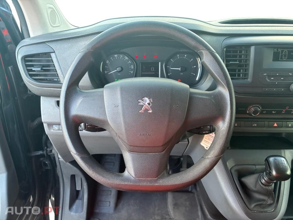 Peugeot Expert 1.5 BlueHDi Standard Premium