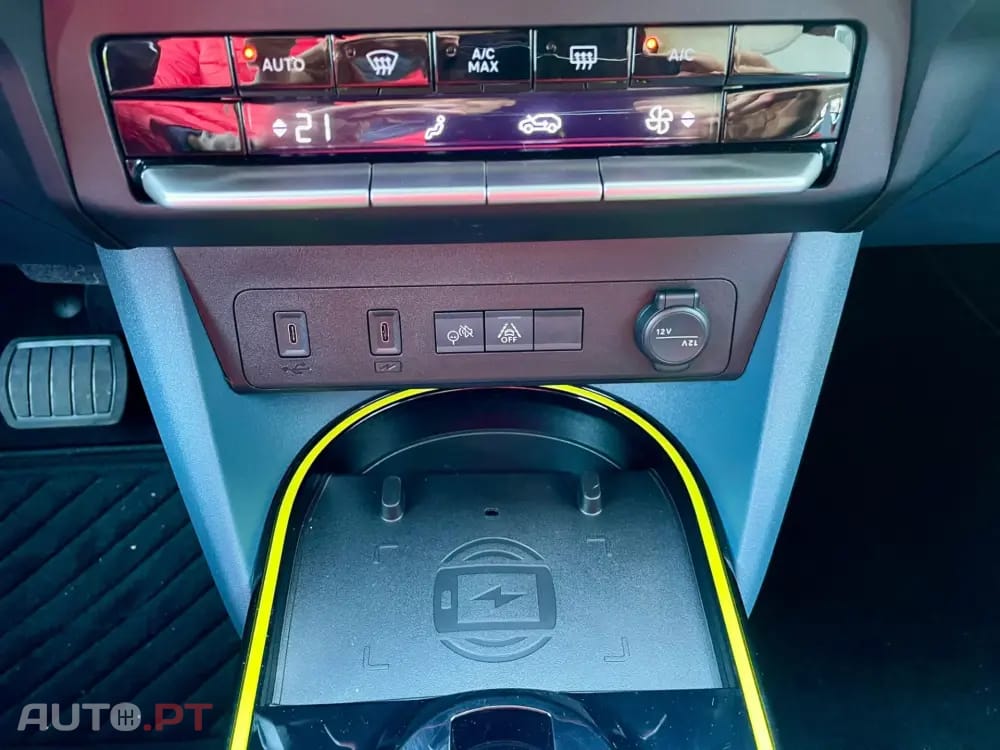 Fiat Grande Panda 1.2 Hybrid La Prima eDCT