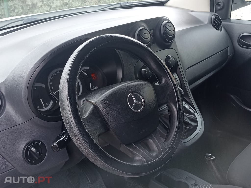 Mercedes-Benz Citan 111 CDi/27