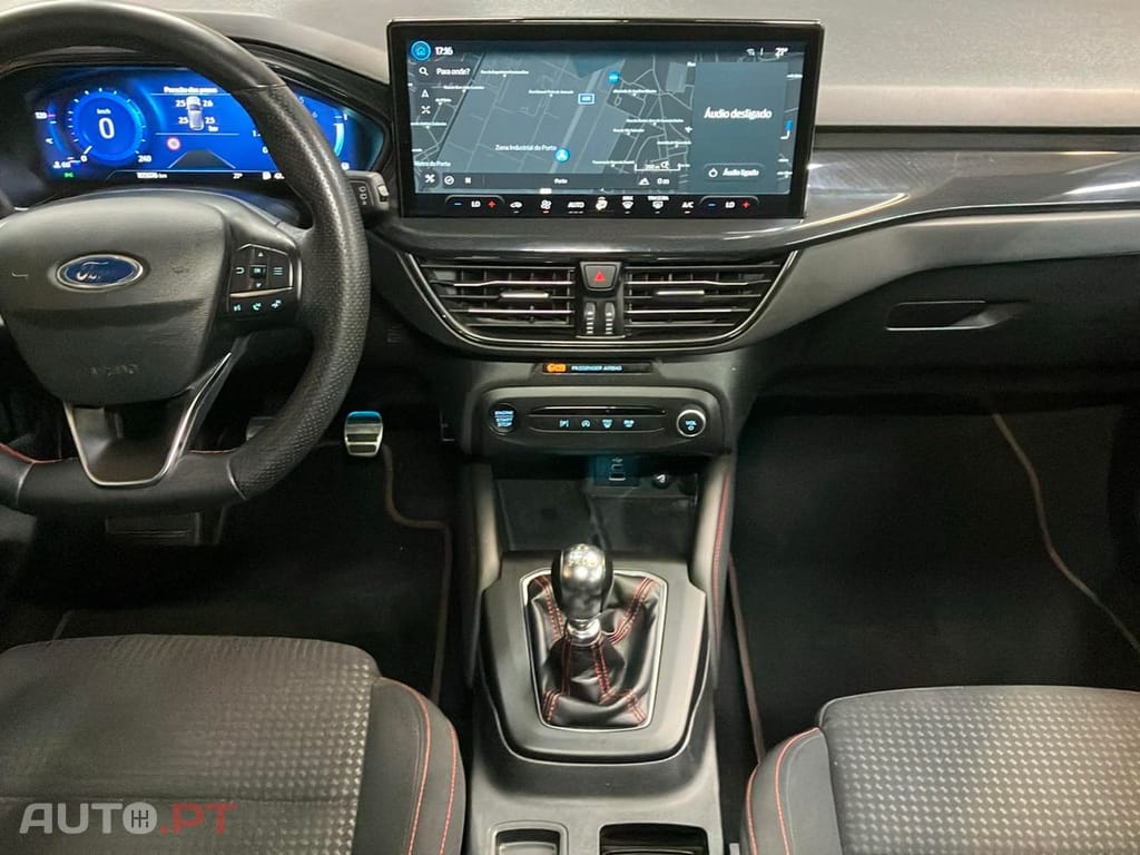 Ford Focus 1.0 EcoBoost MHEV ST-Line X