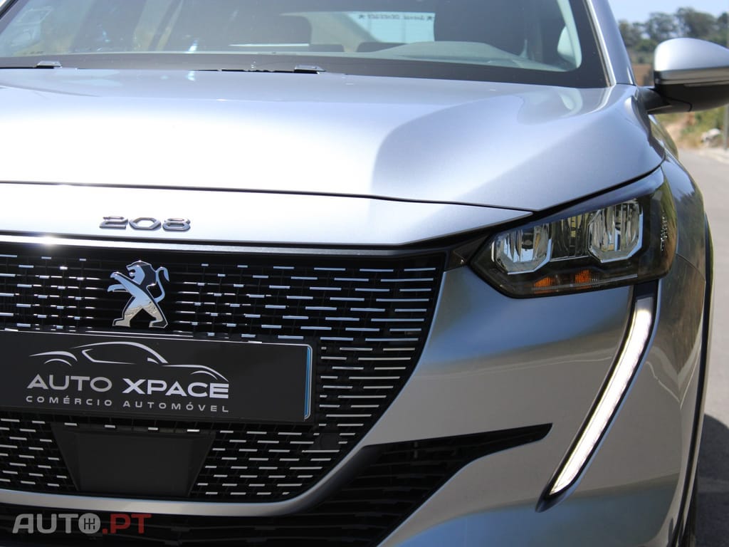 Peugeot E-208 50 kWh Allure