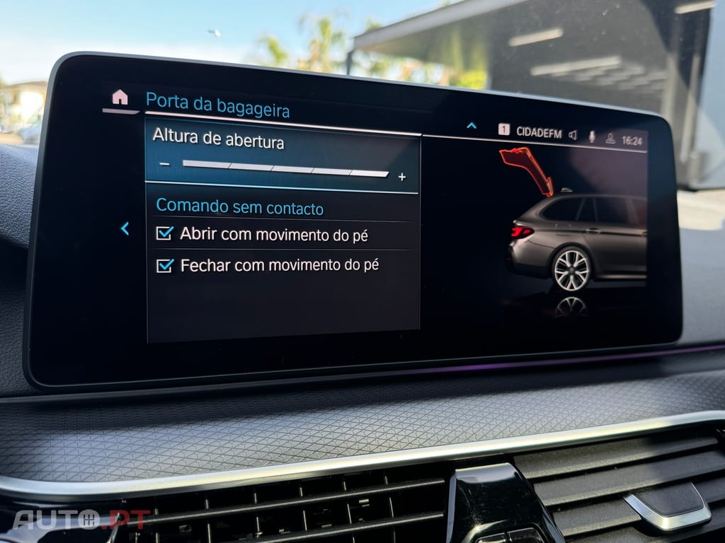 BMW 530 e Pack Desportivo M