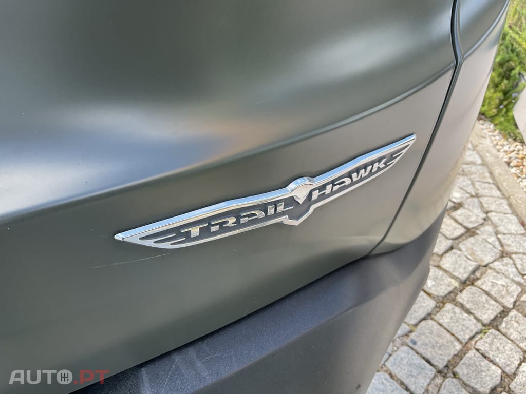 Jeep Renegade 1.3 TG Trailhawk