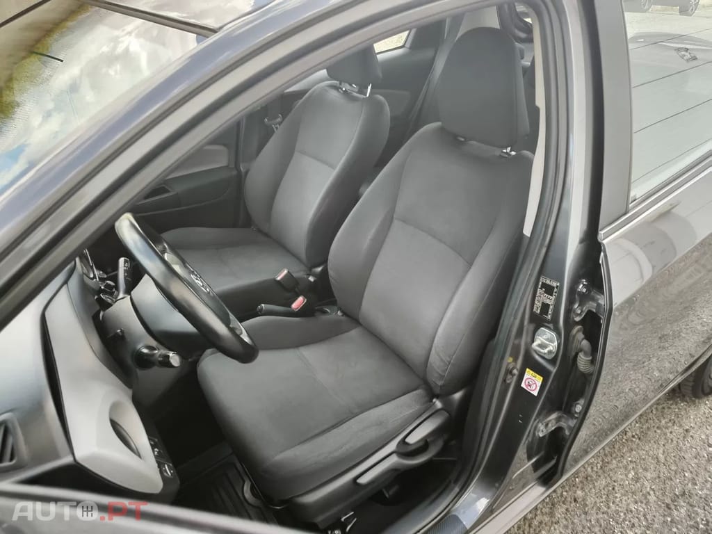 Toyota Yaris 1.4 D-4D ACtive+AC