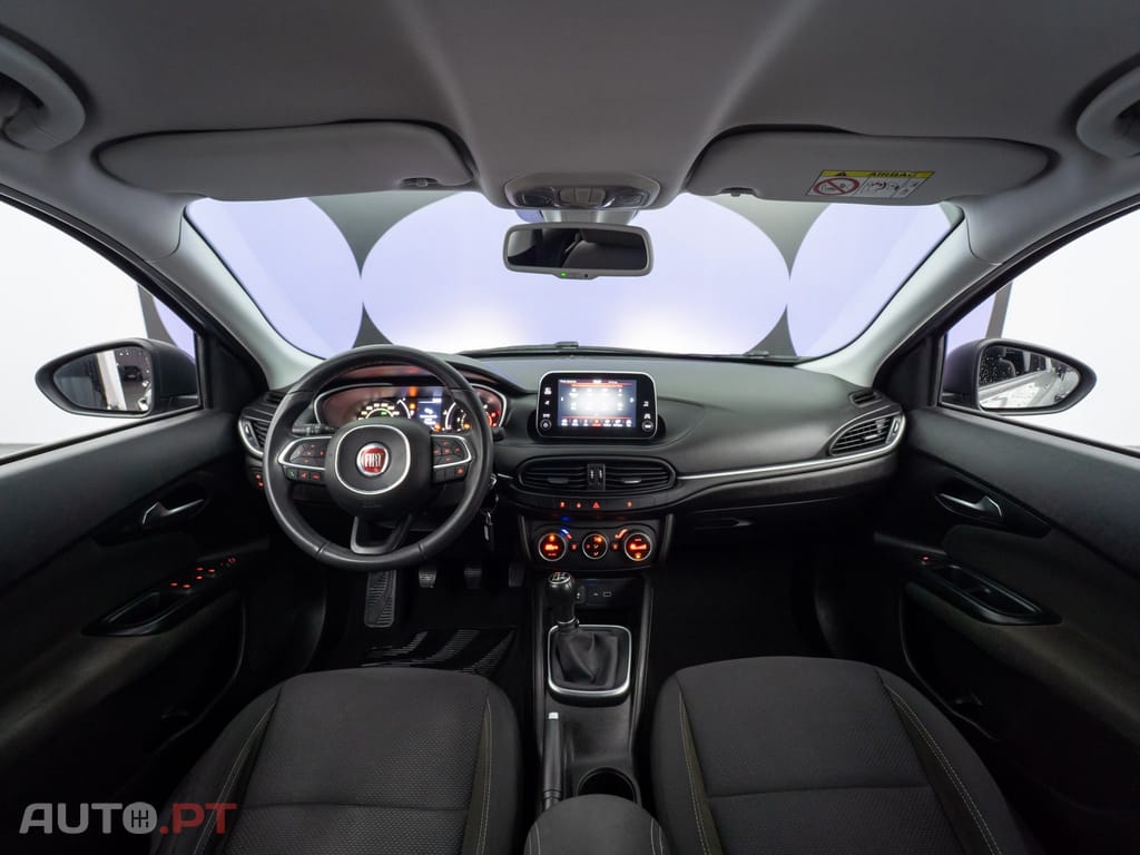 Fiat Tipo 1.3 M-Jet Lounge