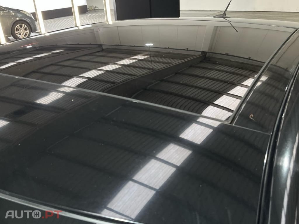 Citroen C4 1.2 PureTech Shine EAT8