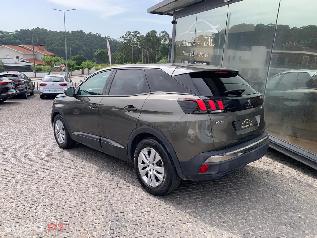 Peugeot 3008 1.5 BlueHDi Active