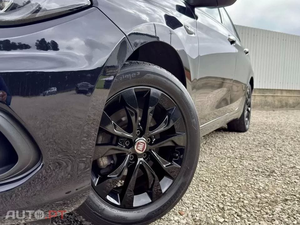 Fiat Tipo 1.3 M-Jet Lounge Tech