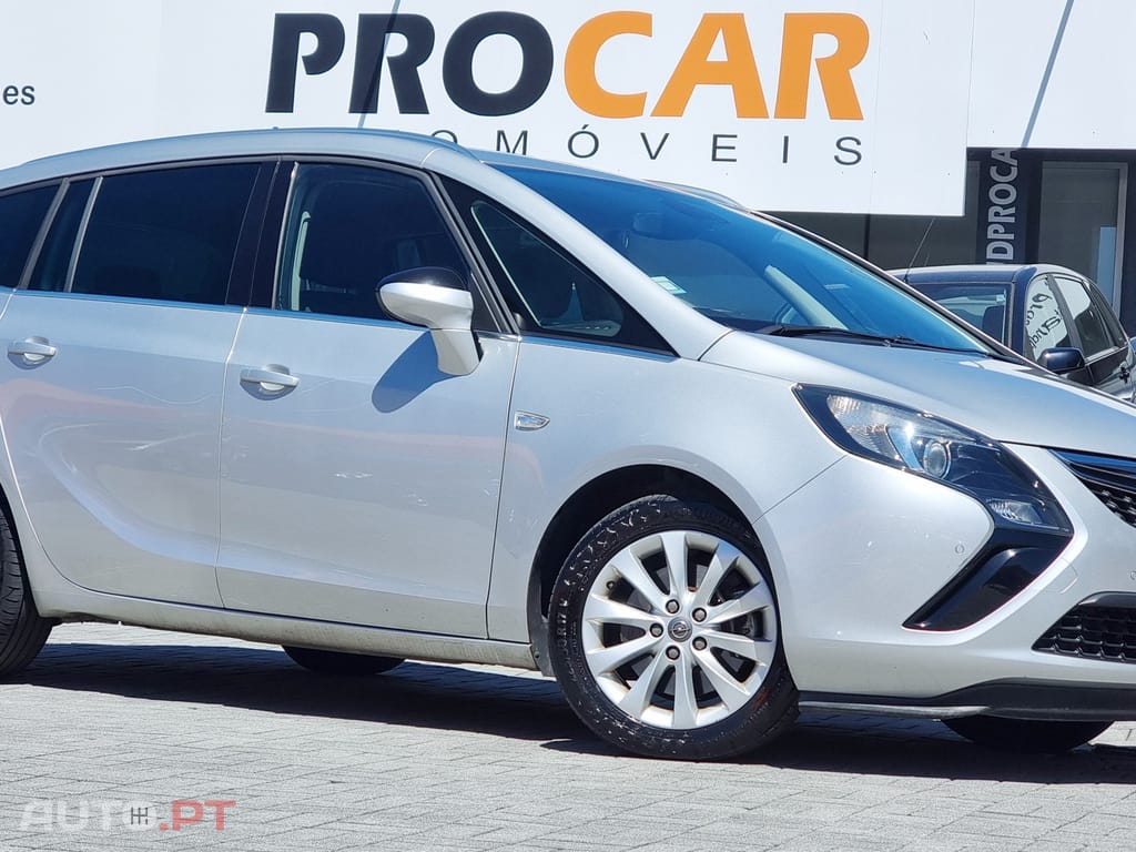Opel Zafira 1.6 CDTi Executive