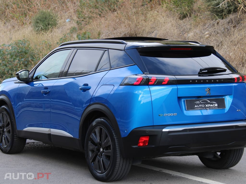 Peugeot E-2008 GT Pack