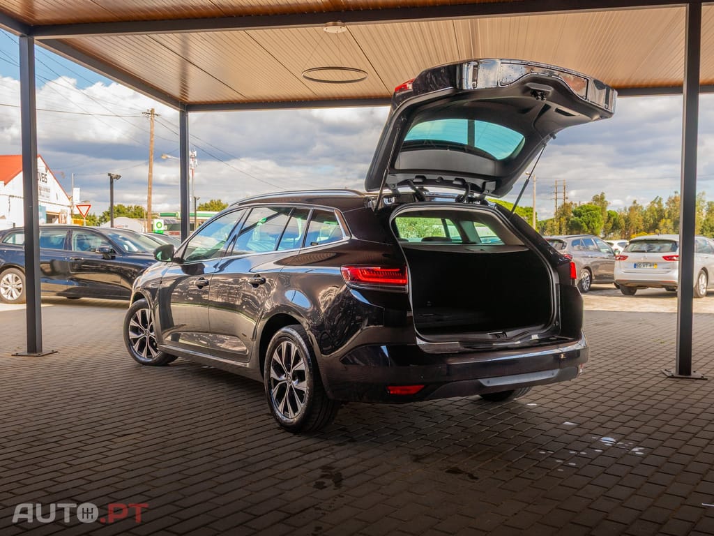 Renault Mégane Sport Tourer 1.5 Blue dCi Limited