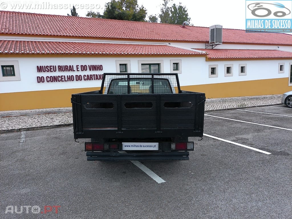 Nissan Navara D22 2.5D 4x2 C/D 5 Lug