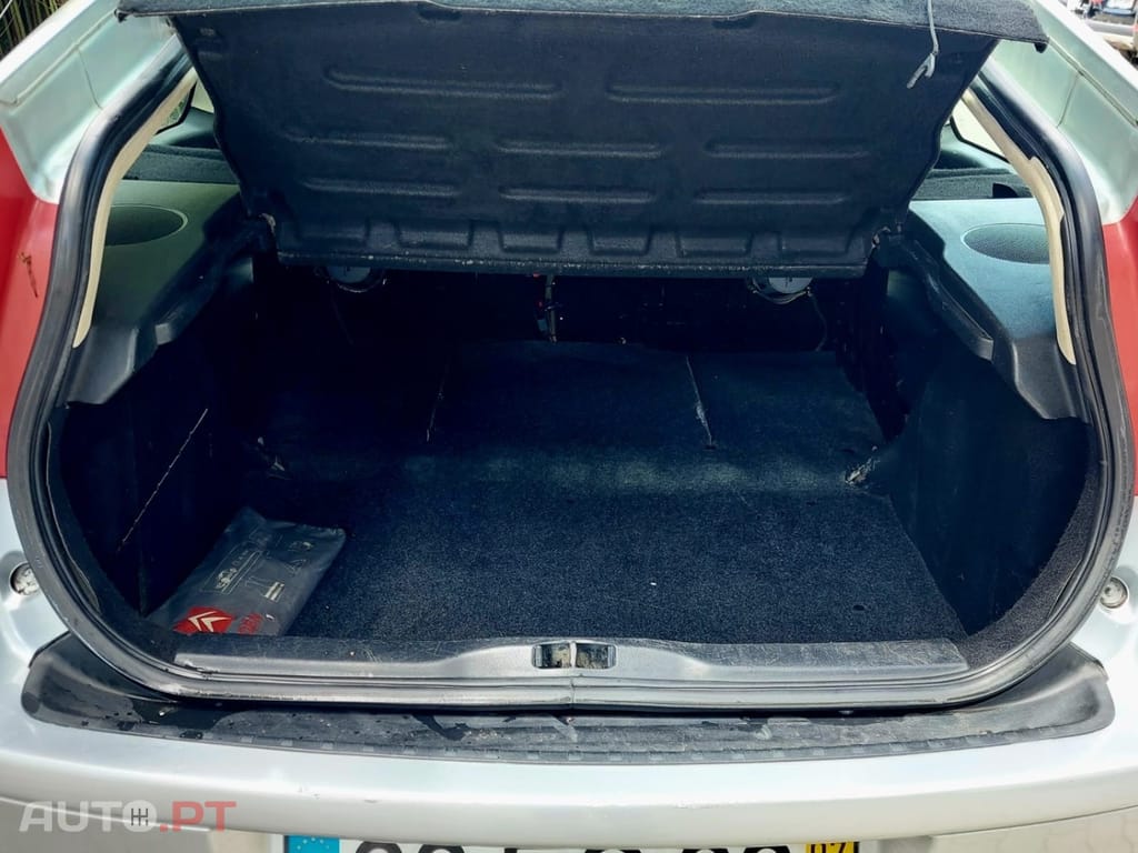 Citroen C4 Coupé 1.6 HDi X